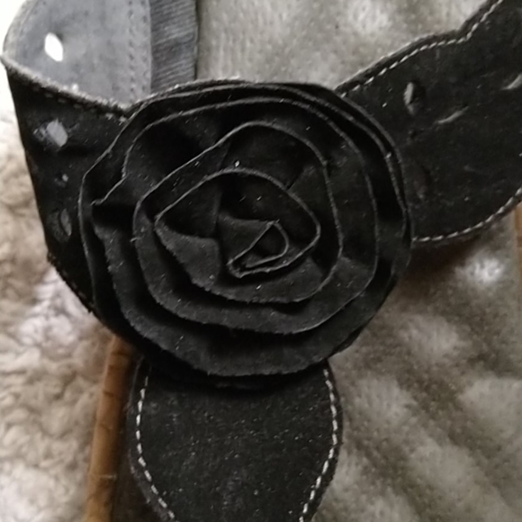 Sandals - Picture 4 of 5